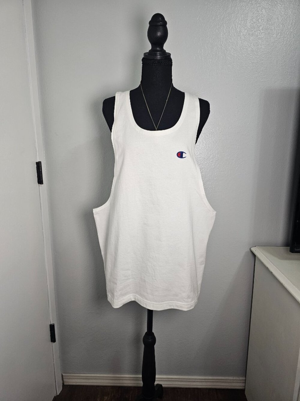 NWT Champion Men's Heritage Muscle Tank - White Size Medium - Picture 2 of 7